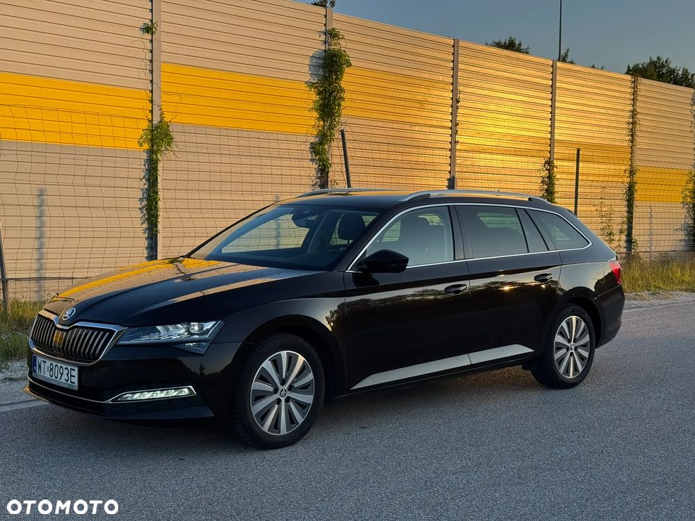 Skoda Superb 2.0 TDI SCR Style DSG - 2