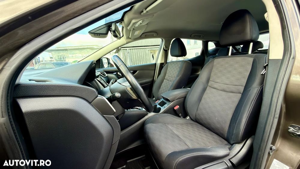 Nissan Qashqai - 12