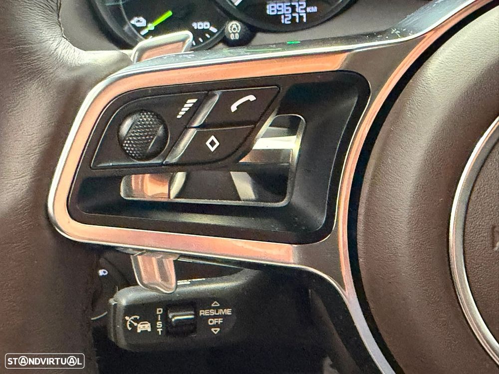 Porsche Cayenne S E-Hybrid Platinum Edition - 18