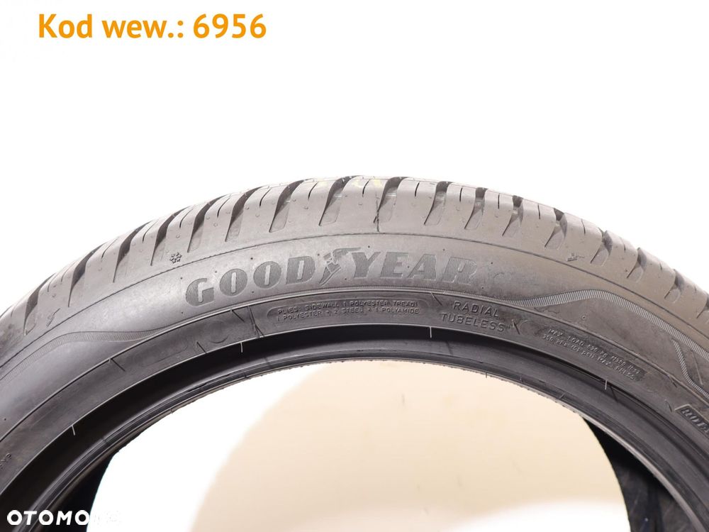 Goodyear Vector 4 - seasons gen 3 - 215/50 R18 - 4