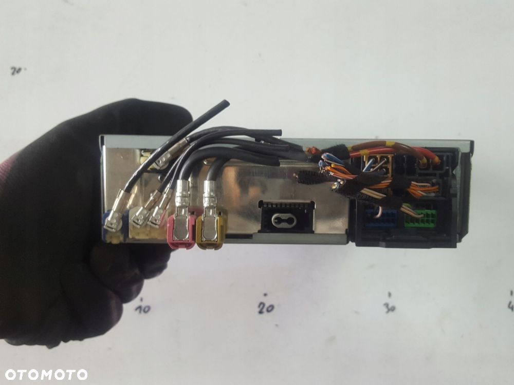 VW PASSAT B8 14-18r CZYTNIK NAWIGACJI KART SD 3Q0035874A - 3