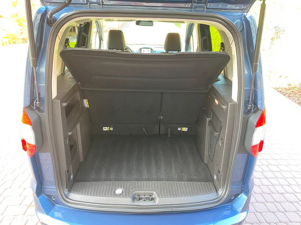 Ford Tourneo Courier 1.5 TDCi Titanium - 30