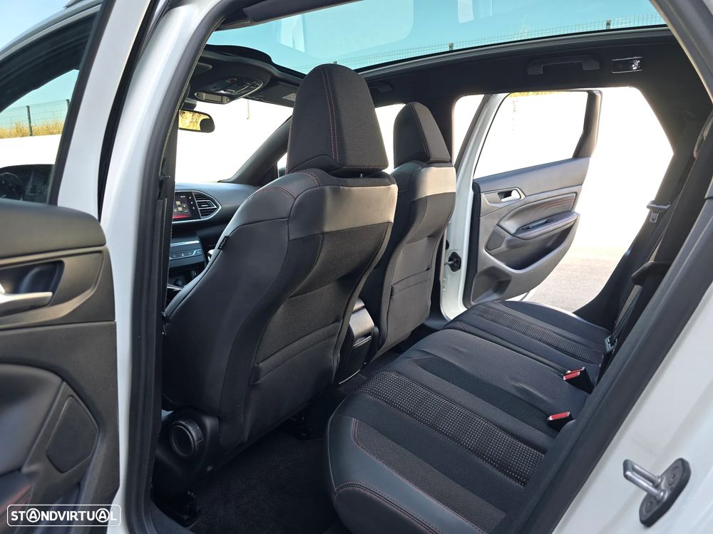 Peugeot 308 SW 1.6 BlueHDi GT Line - 34