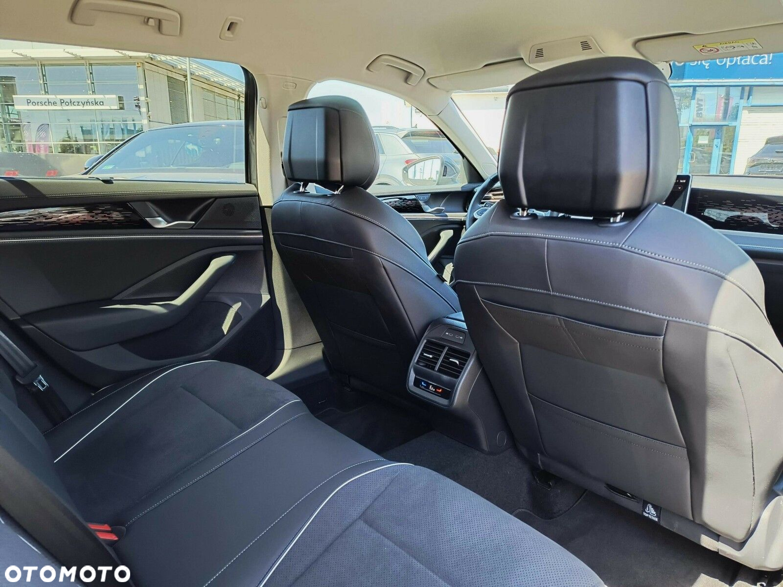 Volkswagen Passat - 24