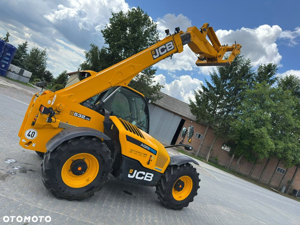 JCB 532-70 Agri Pro - 9