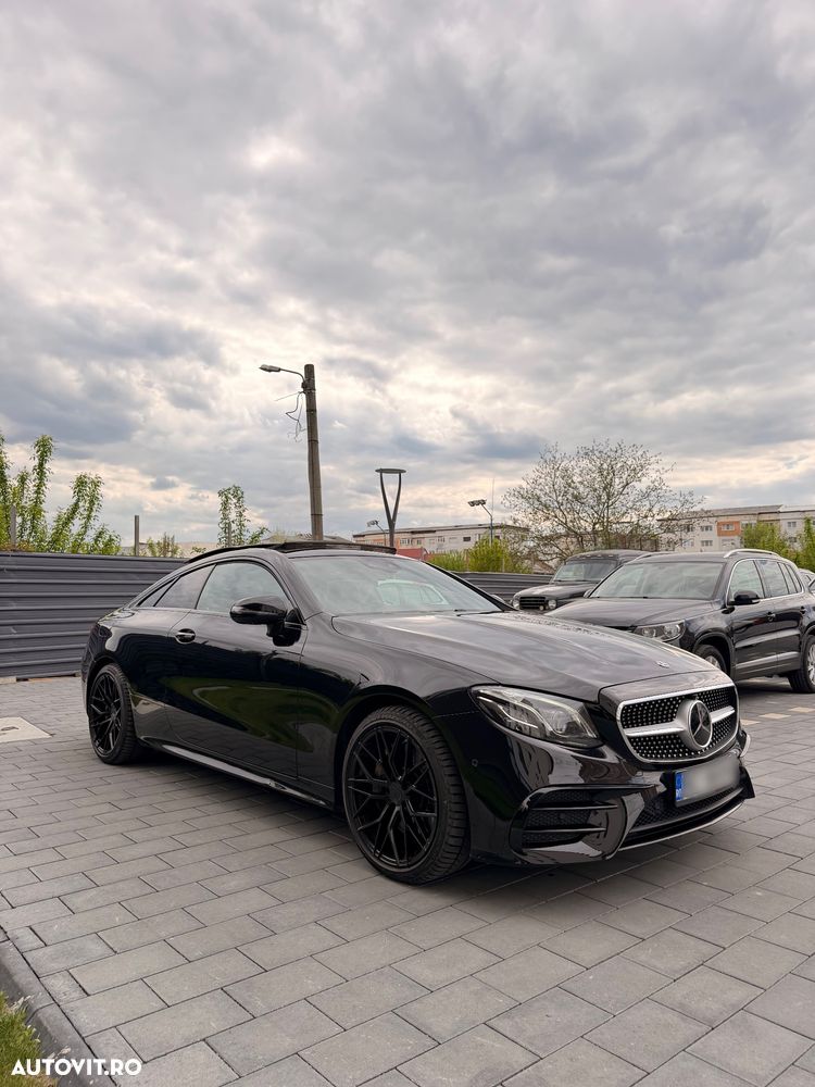 Mercedes-Benz E 400 4MATIC Aut. - 2