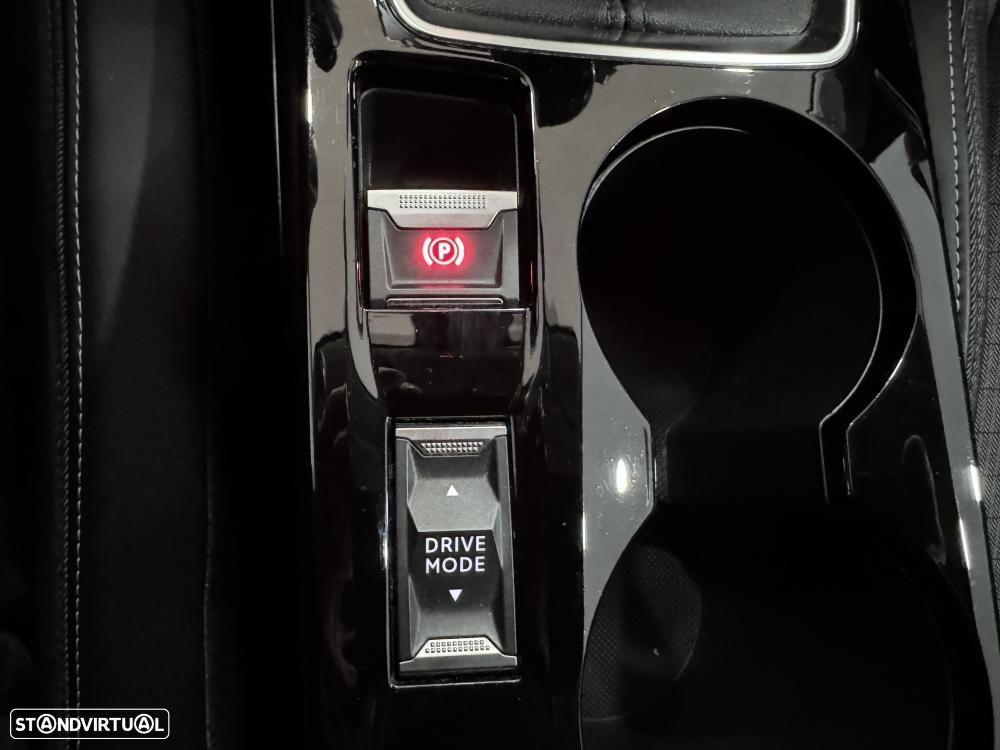 Peugeot 208 BlueHDi 100 Allure Pack - 33