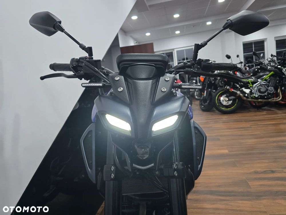 Yamaha MT - 9
