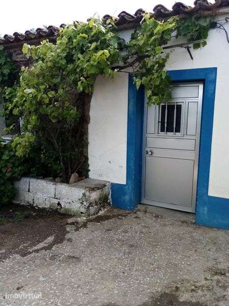 Vende Casa Turistica Corte Serrano