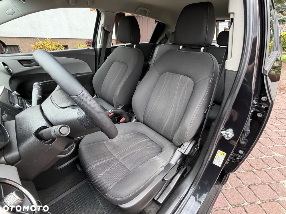 Chevrolet Aveo 1.2 LT+ - 13