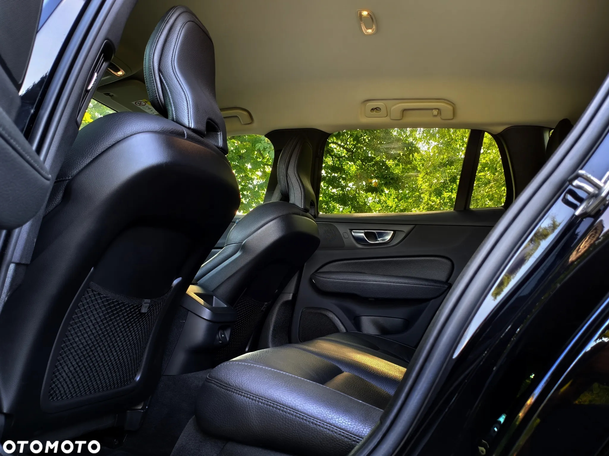Volvo V60 B4 D Geartronic Momentum Pro - 33