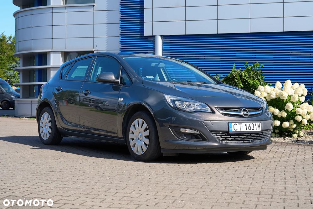Opel Astra 1.4 Enjoy - 1
