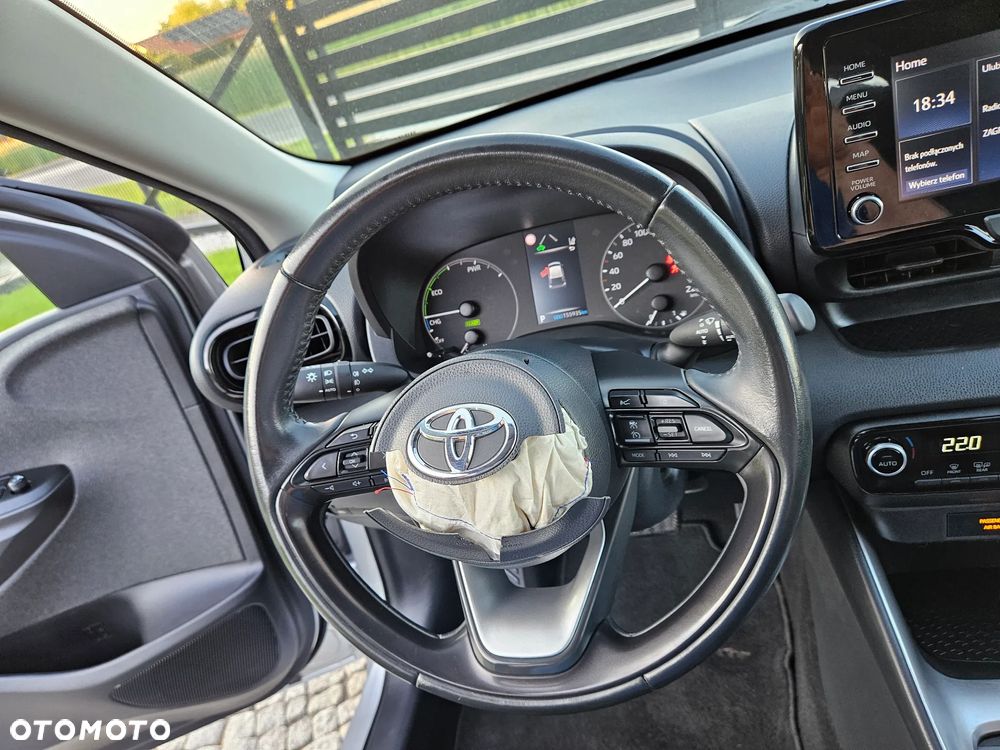 Toyota Yaris - 22