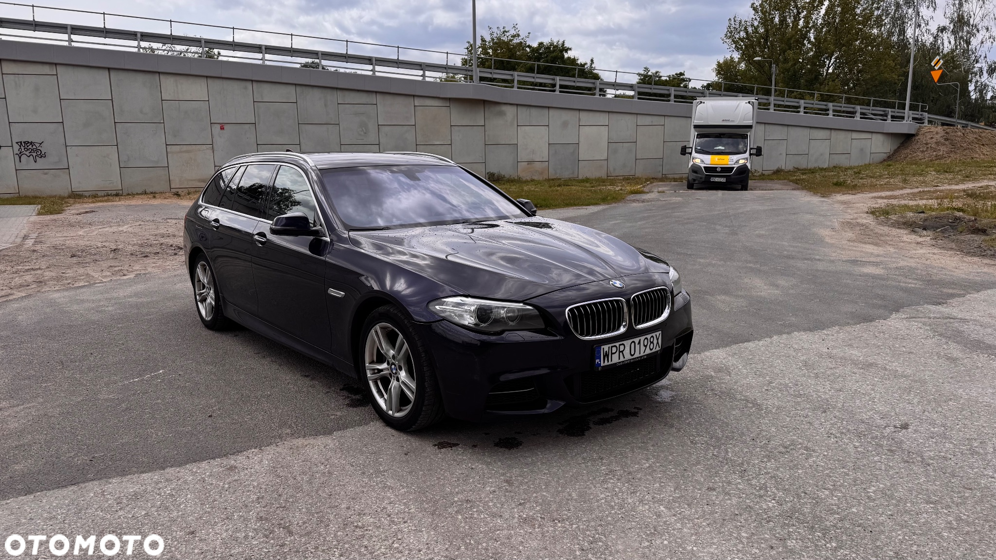 BMW Seria 5 520d Touring - 2