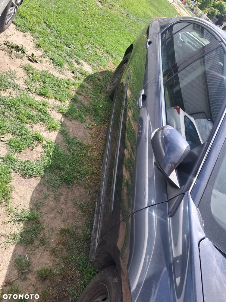 Renault Laguna - 4