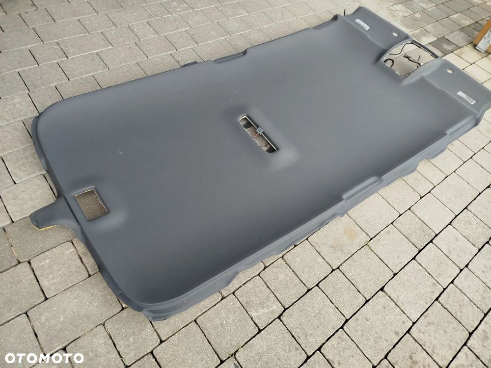 Audi A4 B7 kombi podsufitka S-Line lub Audi A3 8P - 2