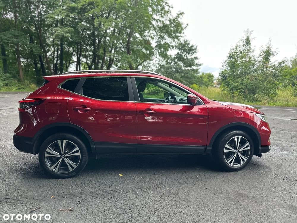 Nissan Qashqai 1.3 DIG-T N-Connecta DCT - 2