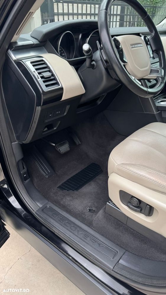 Land Rover Discovery 3.0 L SD6 Landmark Edition - 18