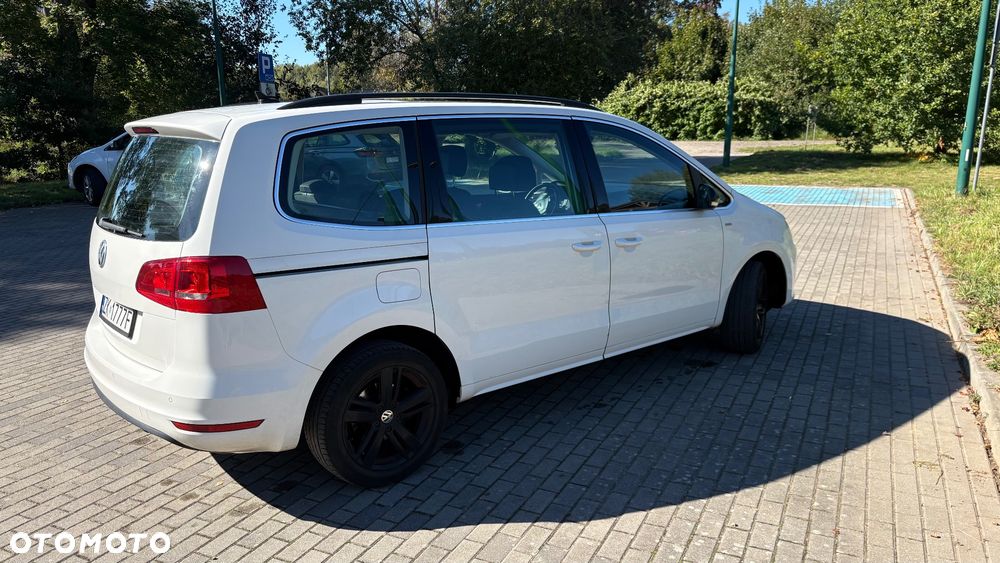 Volkswagen Sharan 2.0 TDI DSG Blue Motion Match - 4