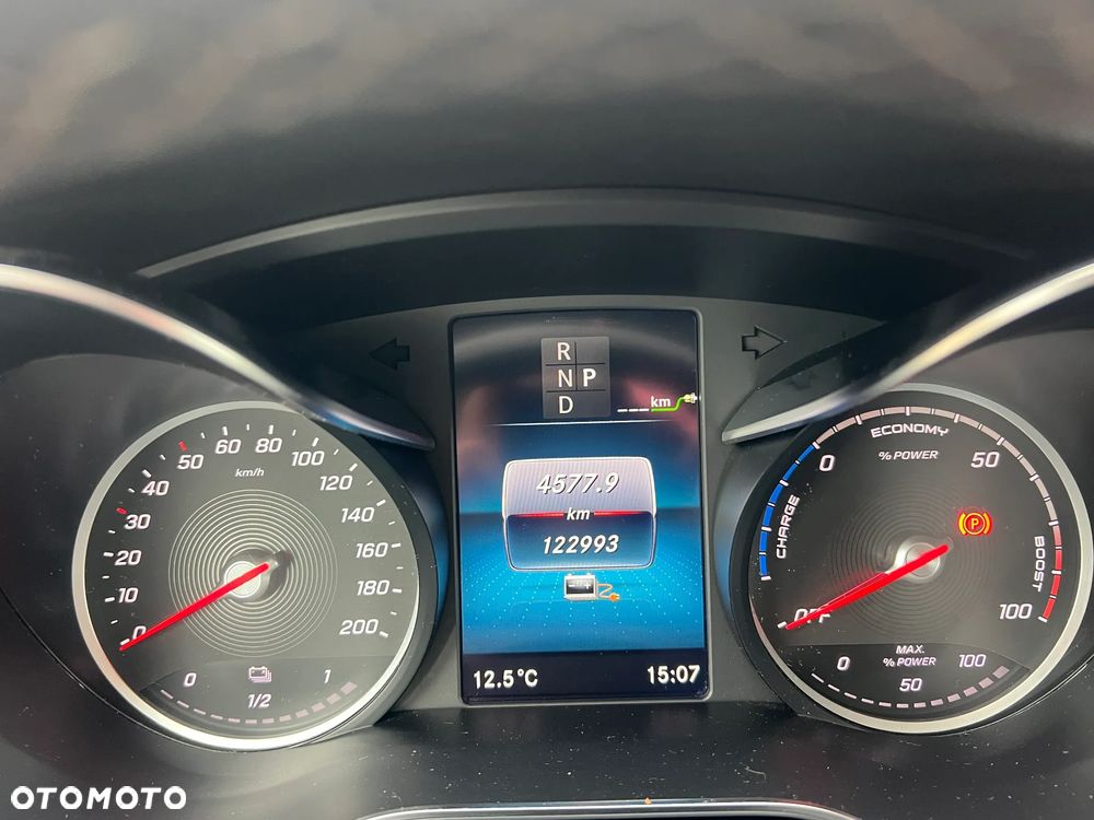 Mercedes-Benz EQV 300 lang - 15