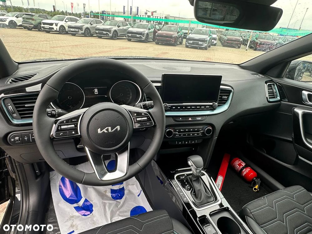 Kia XCeed 1.6 T-GDI Tribute DCT - 12