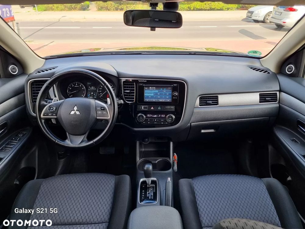 Mitsubishi Outlander 2.0 2WD CVT Edition - 10