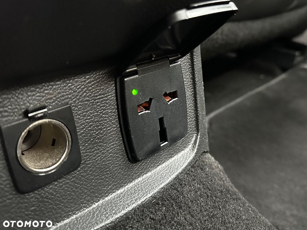 Ford Mondeo Vignale 2.0 EcoBoost - 38