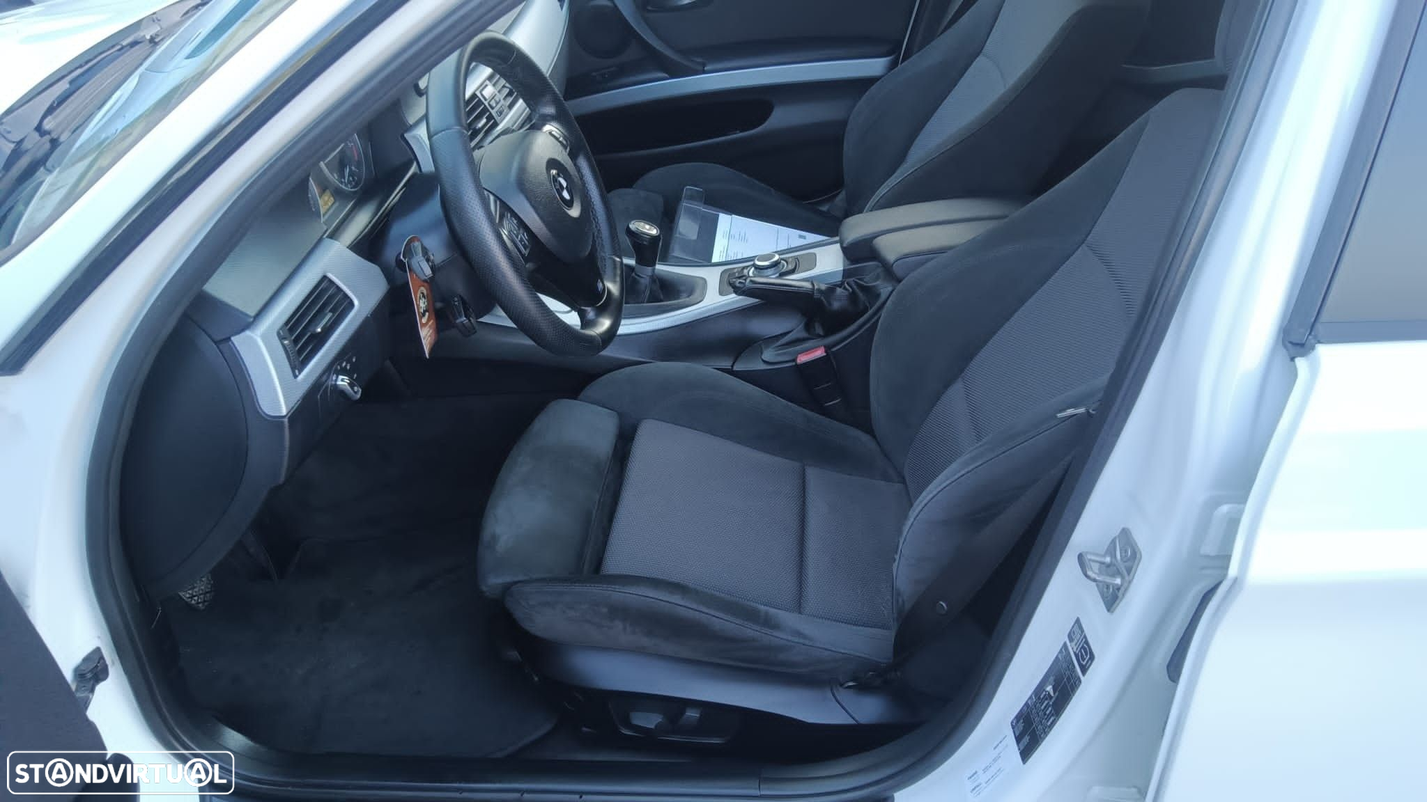 BMW 318 d Touring Navigation Sport - 5