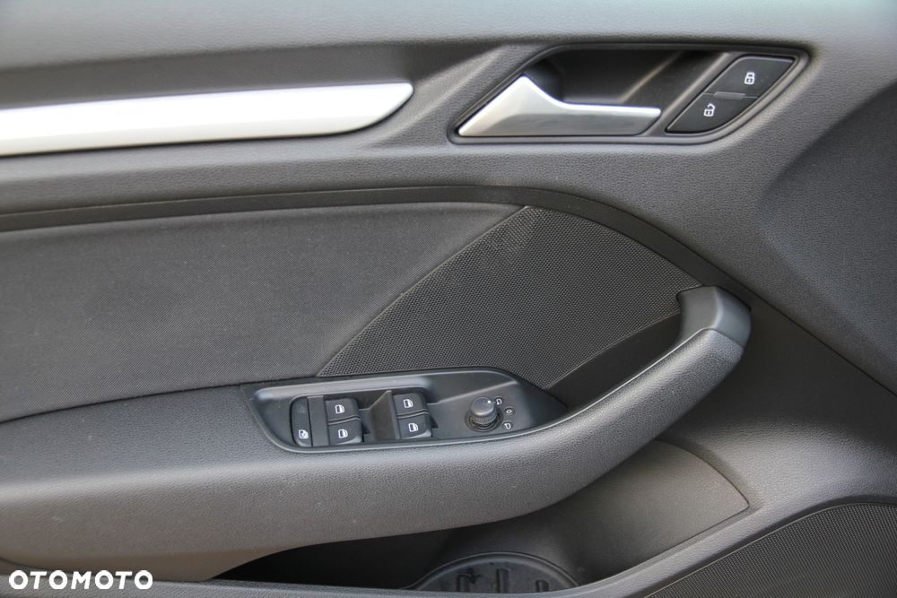 Audi A3 1.6 TDI clean diesel Attraction S tronic - 9