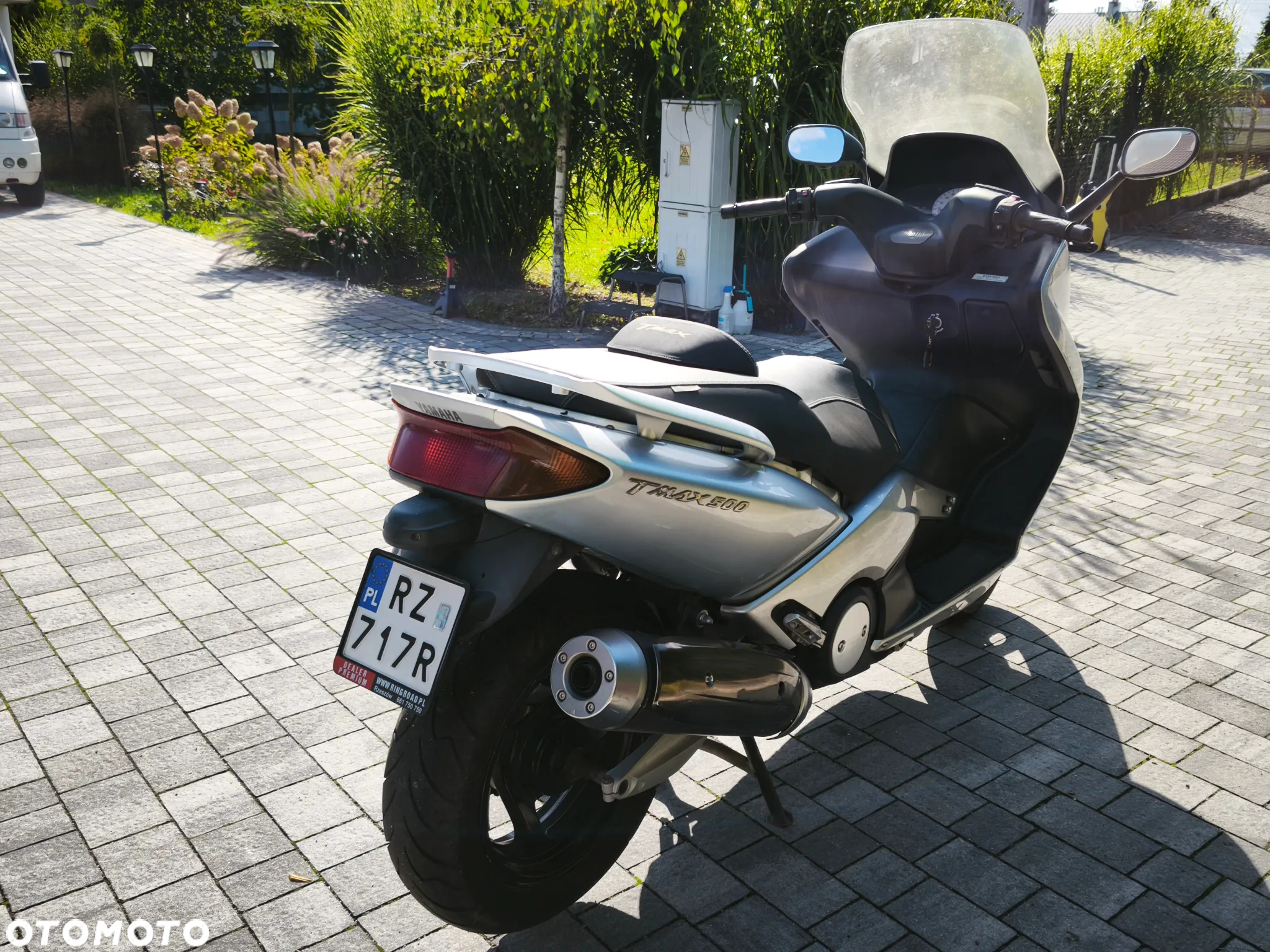 Yamaha X - 6
