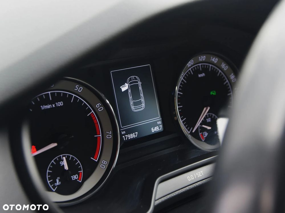 Skoda Octavia 1.5 TSI ACT Style DSG - 15