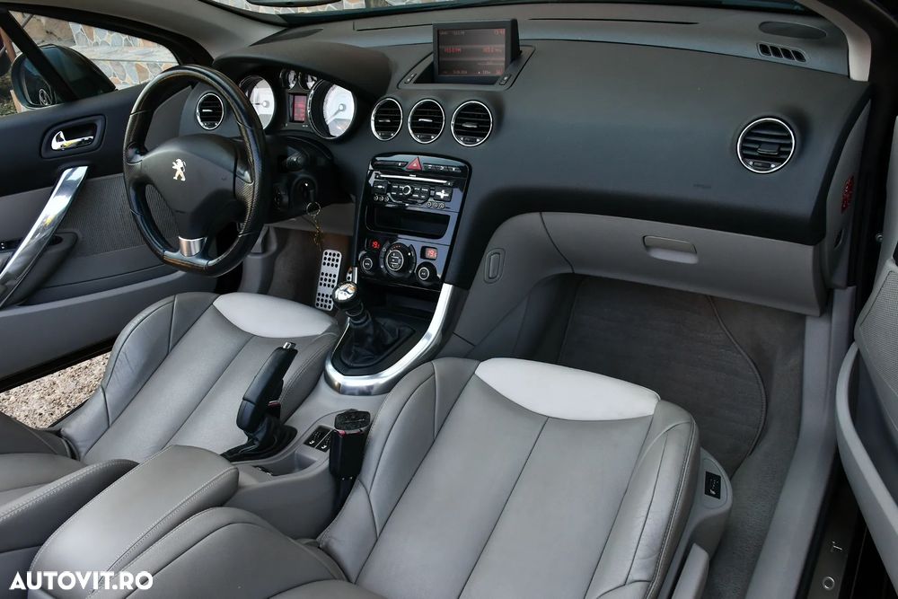 Peugeot 308 2.0 HDI Sport Pack - 14