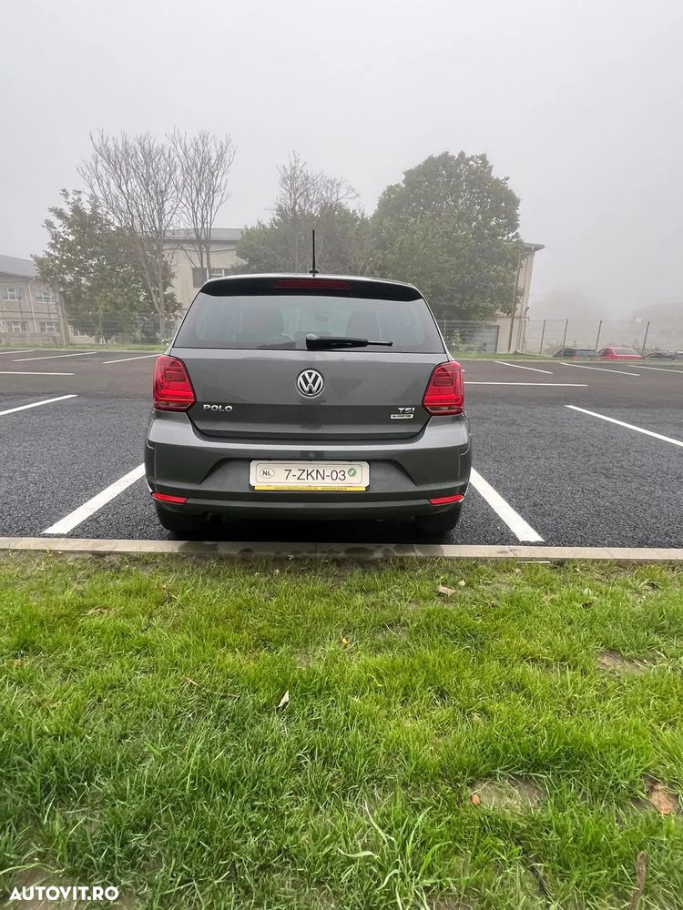 Volkswagen Polo 2015 photo 5