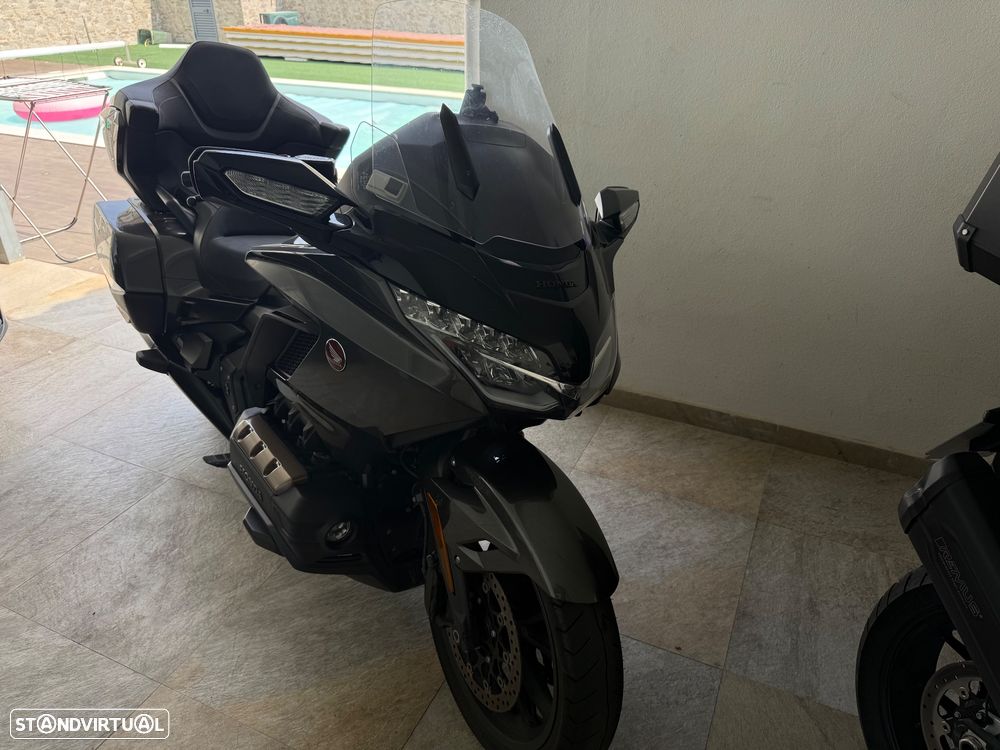 Honda Goldwing Tour - 6