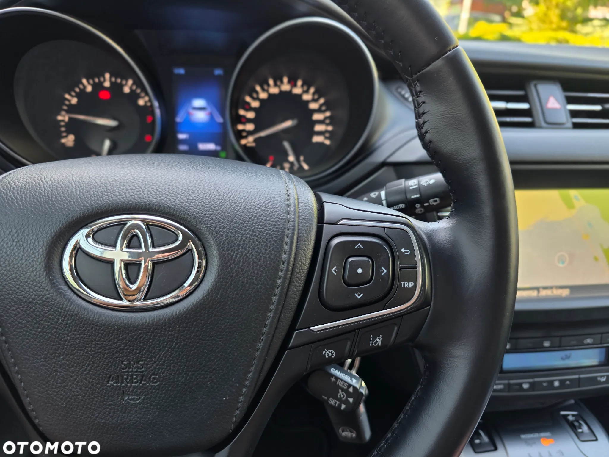 Toyota Avensis - 32