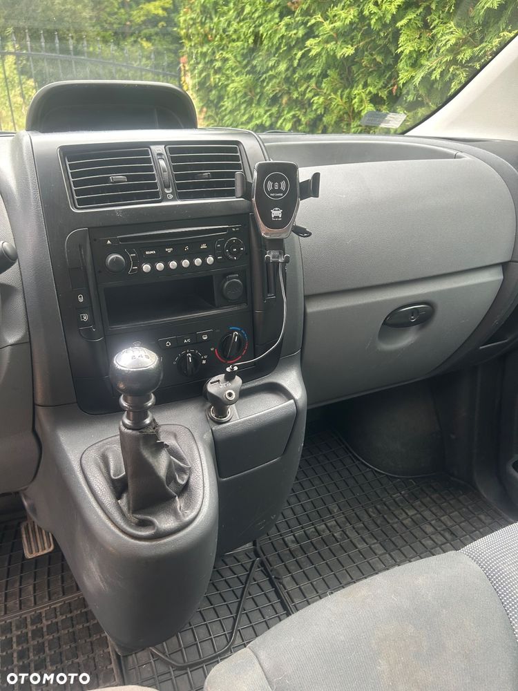 Peugeot Expert - 8