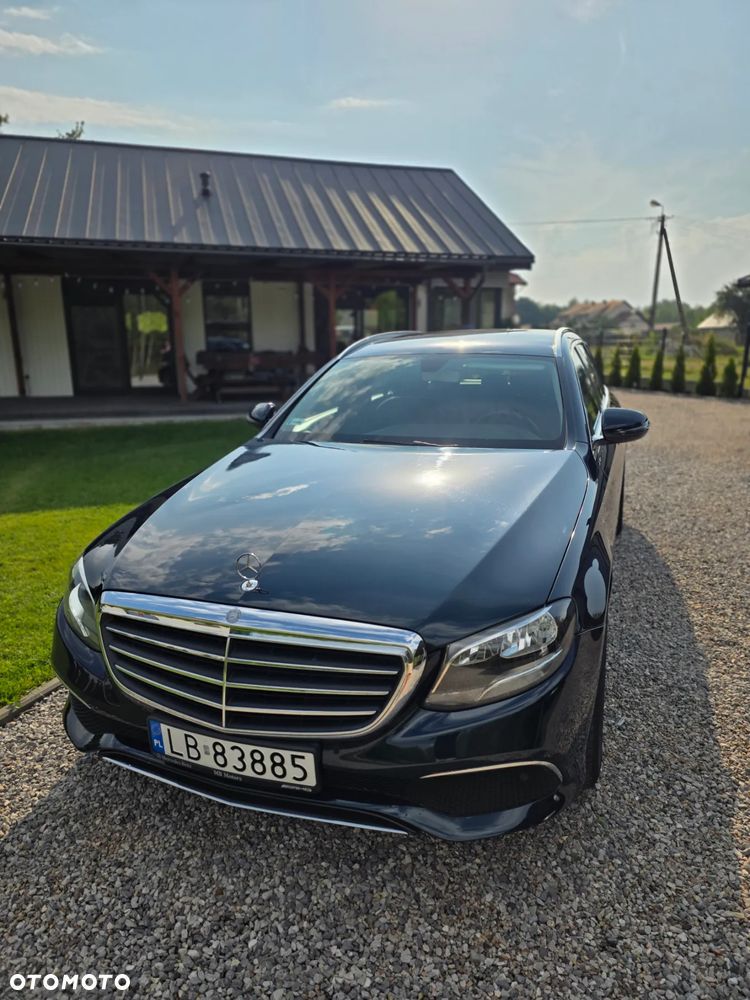 Mercedes-Benz Klasa E - 9