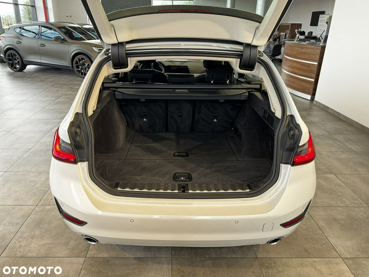 BMW Seria 3 - 12