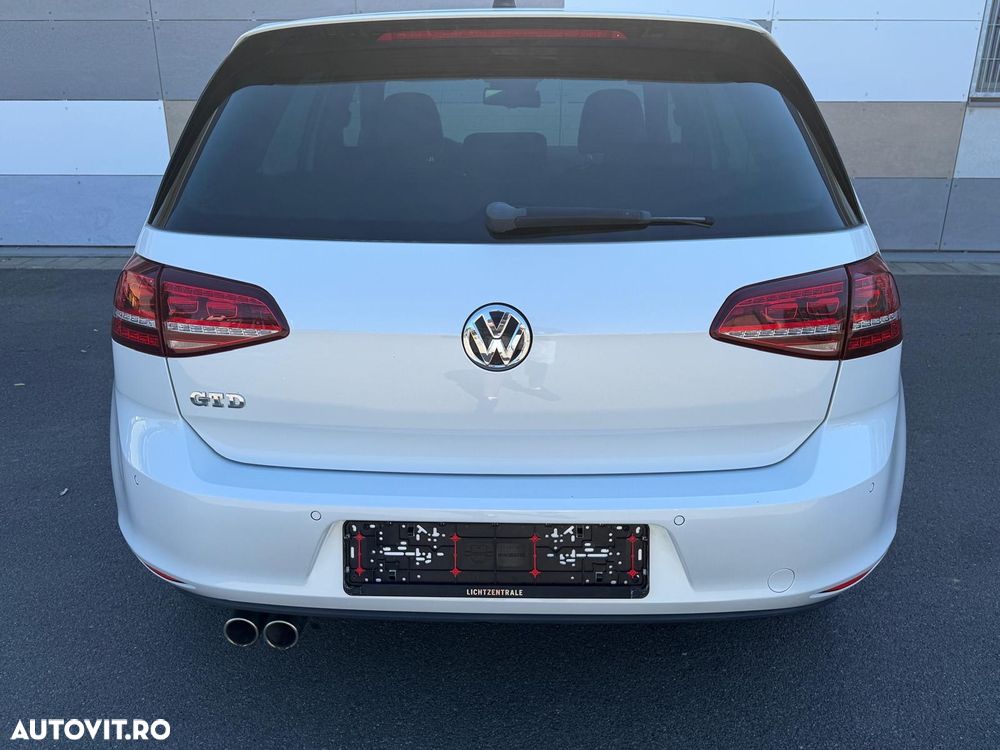 Volkswagen Golf 2.0 TDI DSG GTD - 6
