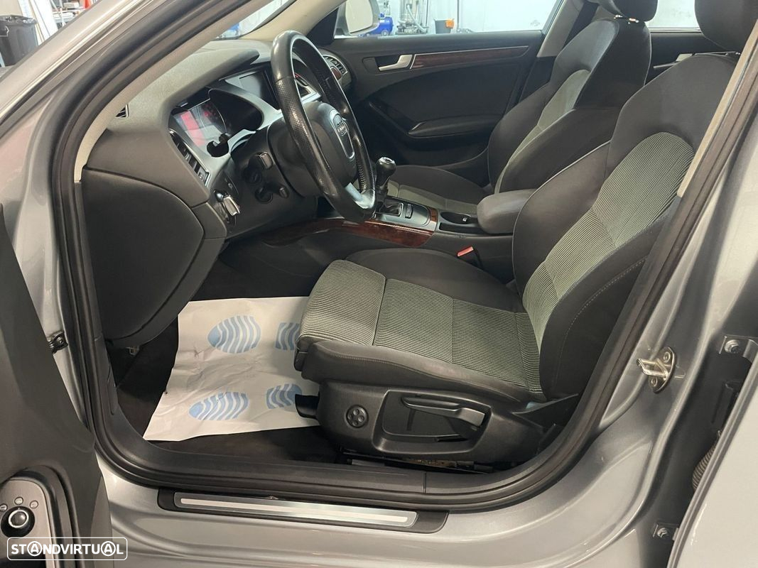 Audi A4 Avant 2.0 TDI exclusive - 11