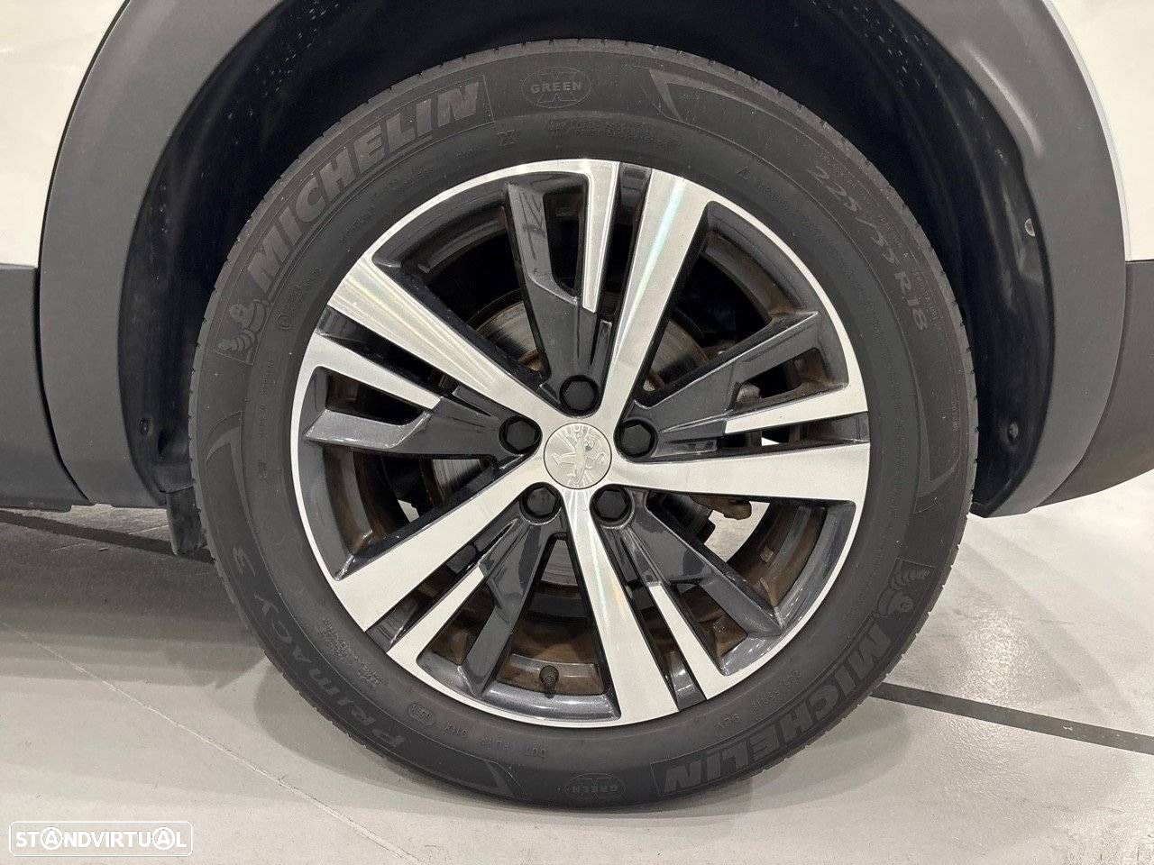 Peugeot 3008 1.5 BlueHDi Allure - 11