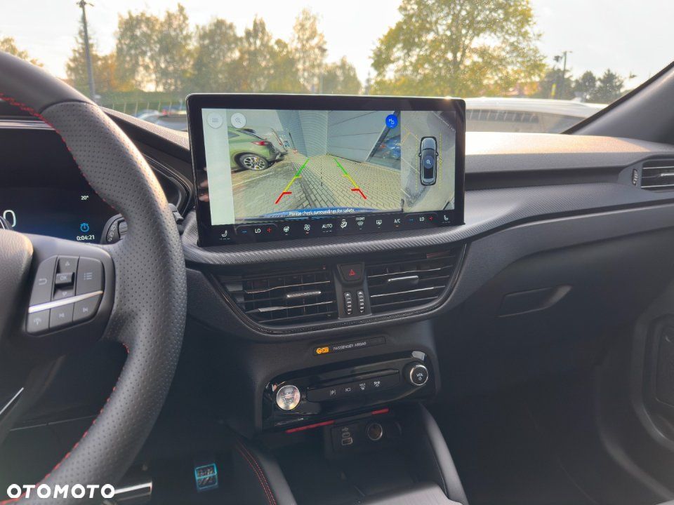Ford Kuga - 20