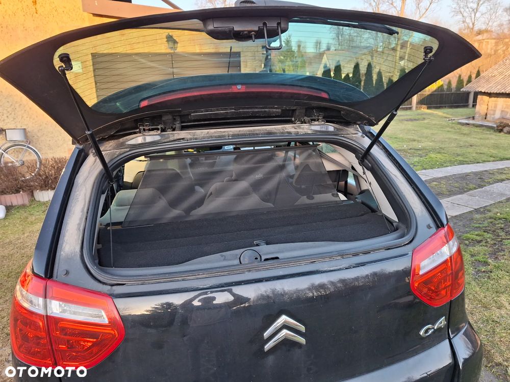 Citroën C4 Picasso 2.0 HDi FAP Exclusive - 18