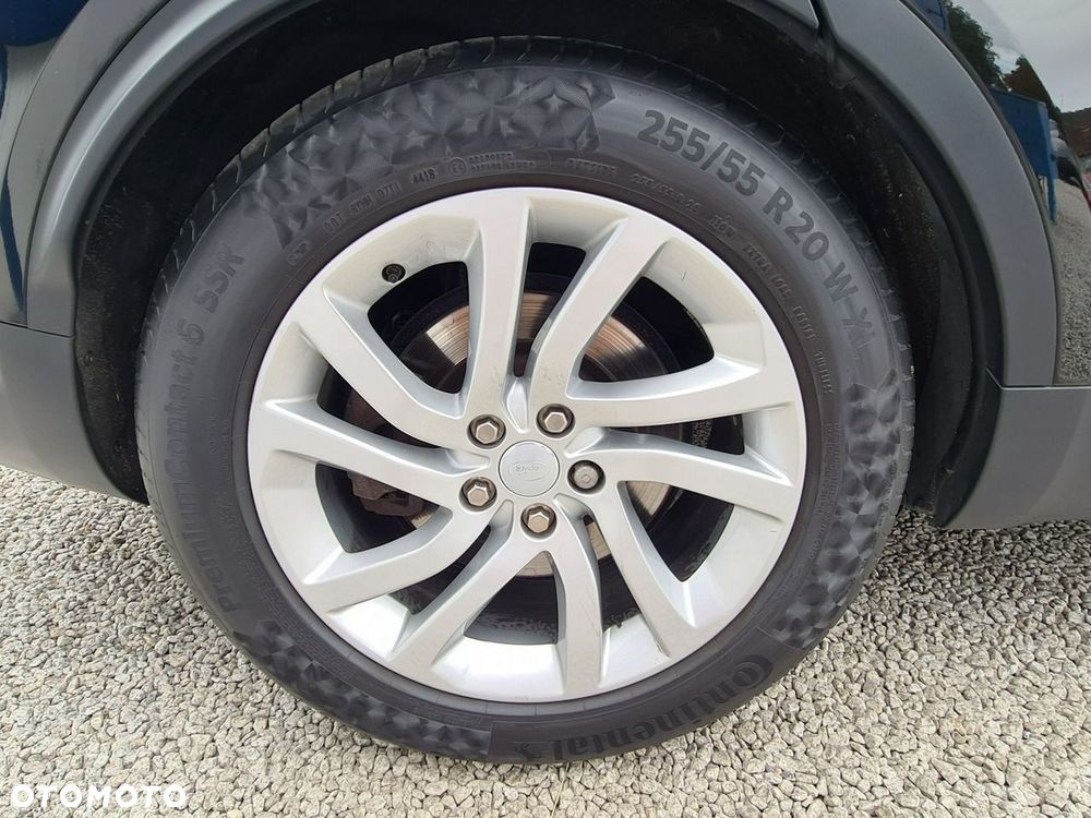 Land Rover Discovery 3.0 TD6 HSE Luxury - 38
