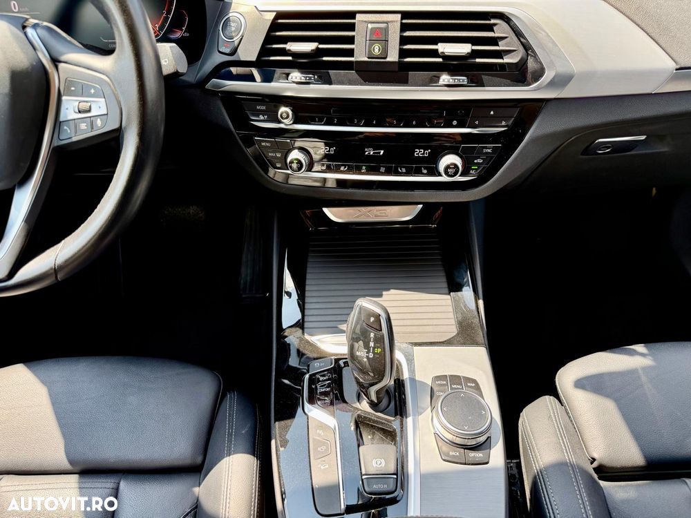 BMW X3 xDrive30i AT Luxury Line - 9