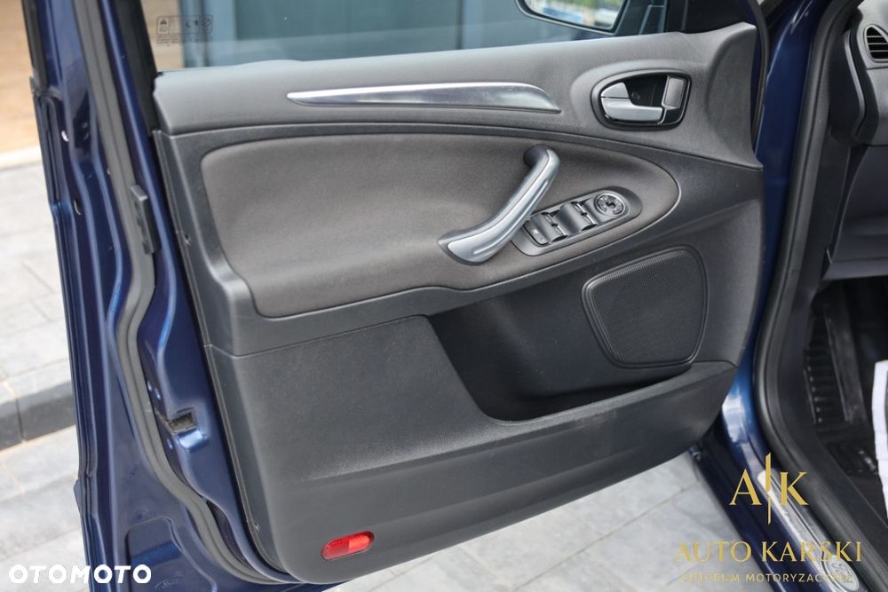Ford S-Max - 19
