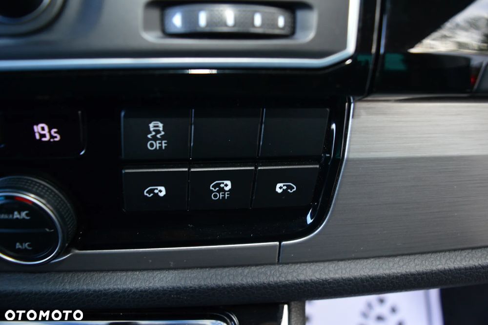 Volkswagen Multivan 2.0 BiTDI L1 Highline 4Motion DSG - 29
