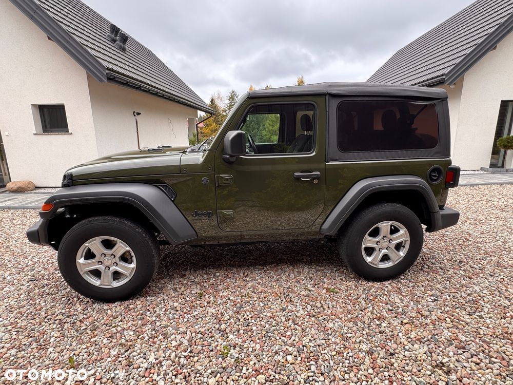 Jeep Wrangler 2022 photo 3