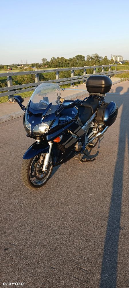 Yamaha FJR - 21