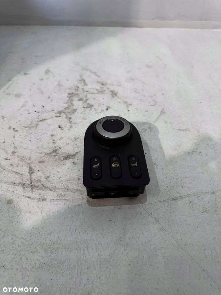 PANEL PRZEŁĄCZNIK NAPĘDU FOTELI 96912JD61A NISSAN QASHQAI J10 2 09R - 3